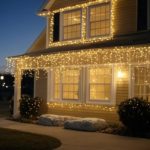 luces casa exterior cascada